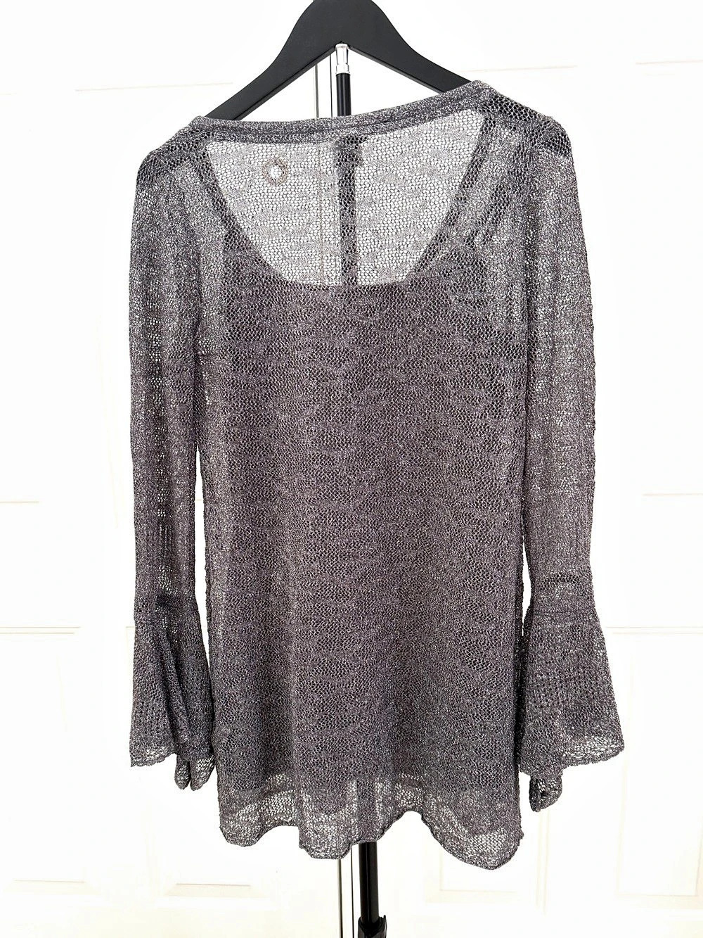 White House Black Market Metallic Sheer Tunic and t-shirt Gray Small Like New